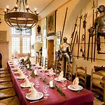 Burg Arras Szálloda 3*