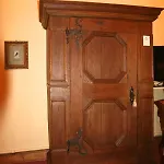 מלון Burg Arras 3*