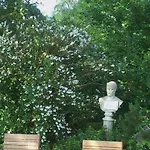 Hotel Burg Arras 3*