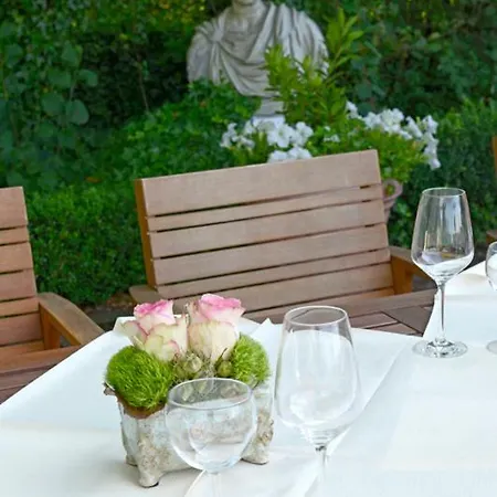 Burg Arras Hotel 3*