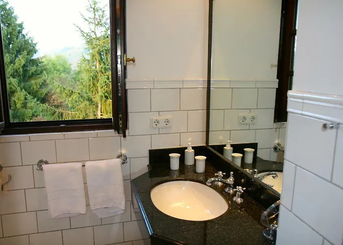 Burg Arras Hotel Alf